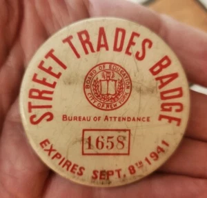 Vintage STREET TRADES BADGE 1941 Numbered Workers Badge / NEW YORK - Picture 1 of 2