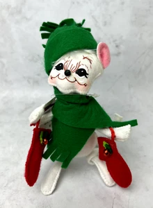 Annalee 2010 Mouse With Mittens 6" White Christmas Holiday w/ Tag 602210 - Picture 1 of 12