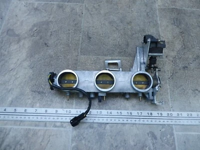 2005 Triumph Sprint ST 1050 S267-1. throttle bodies and sensors - Image 1 of 4