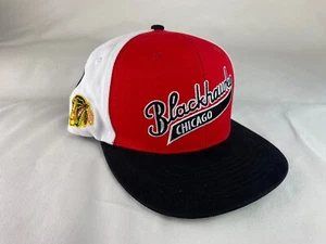 Cappello snapback stile VINTAGE anni 70 Kick 10 Chicago Blackhawks berretto rosso logo capo - Foto 1 di 11