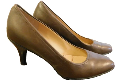 SOLE INNOVATION ROCKPORT Marrón Oscuro Clásico Carrera talla 8.5 N Bomba 3" Tacones Usados en Excelente Condición Foto 1 de 4