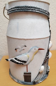 "Meeresfeeling" maritime Deko * VINTAGE weiße Milchkanne aus Blech mit Deko - Bild 1 von 6