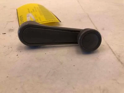 Toyota Corolla 2004 puerta interior manual ventana manivela manivela palanca Foto 1 de 4