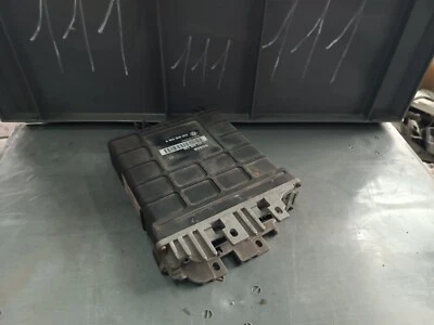 Centralina Motore Originale VW Golf 3 III 1H 0261200750 030906026K - Immagine 1 di 4