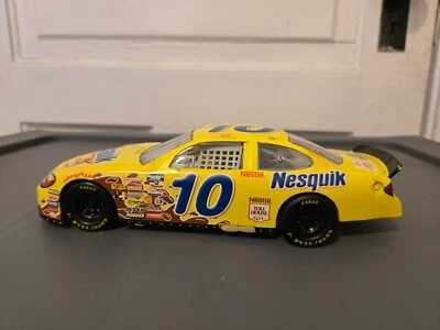 Coche Jeff Green Nesquik Hot Wheels #10 escala 1/24 Foto 1 de 4