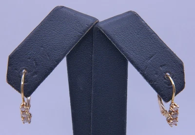 (MA1) 10k Yellow Gold Diamond .18CTW 0.8g Lady's Earrings - Image 1 of 4