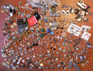 Antique Vintage Silver Tone Buttons Earings Jewelry Mixed Decorative Crafts 3 lb - Picture 1 of 10