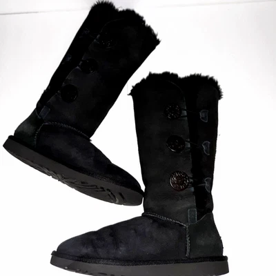 Botas Ugg Bailey Triple Botón #1873 Negras Para Mujer Talla 7 Cuero Gamuza Piel de Oveja Foto 1 de 4
