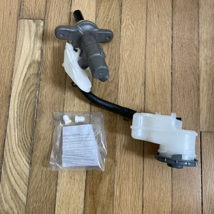 Dorman M630841 Brake Master Cylinder Honda Civic 2012 2013 2014 2015 46100TR0A01 - Picture 1 of 6
