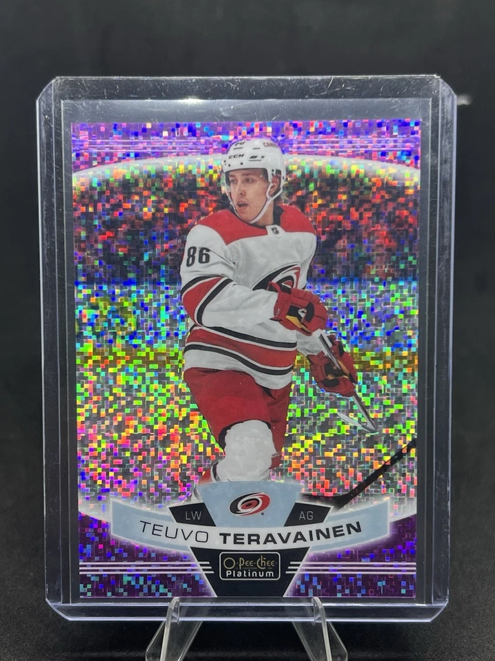 2019-20 O-Pee-Chee Platinum - Teuvo Teravainen #27 Violet Pixels /399 - Image 1 of 2