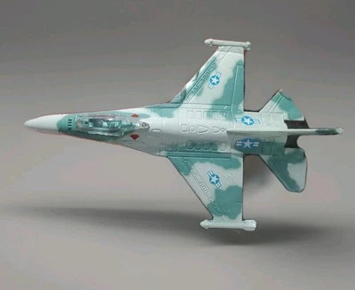 Aviones Maisto Funstyle EXLR8 2006 F-16 FIGHTING FALCON AF TI NF-16A raros nuevos en paquete Foto 1 de 4