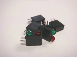 (5) DIALIGHT 553-0312 3mm RED/GREEN BI-LEVEL LED 5V RIGHT ANGLE TINTED DIFFUSED - Picture 1 of 3