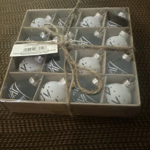 16 Mini Black & White Ornaments/Decor 1”  ~NIB~ - Picture 1 of 2