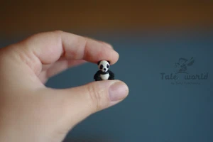Micro crochet miniature Panda mini supernatural gifts: dollhouse miniatures - Picture 1 of 6
