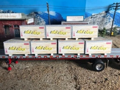 Conjunto de carga de reboque escala 1/64 de 11 TRUCK LOAD OF FUN SKI DOO ertl, dcp, semi - Imagem 1 de 2