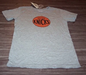 VINTAGE STYLE DAMEN TEEN JRS NEW YORK KNICKS NBA BASKETBALL T-Shirt LARGE NEU - Bild 1 von 4