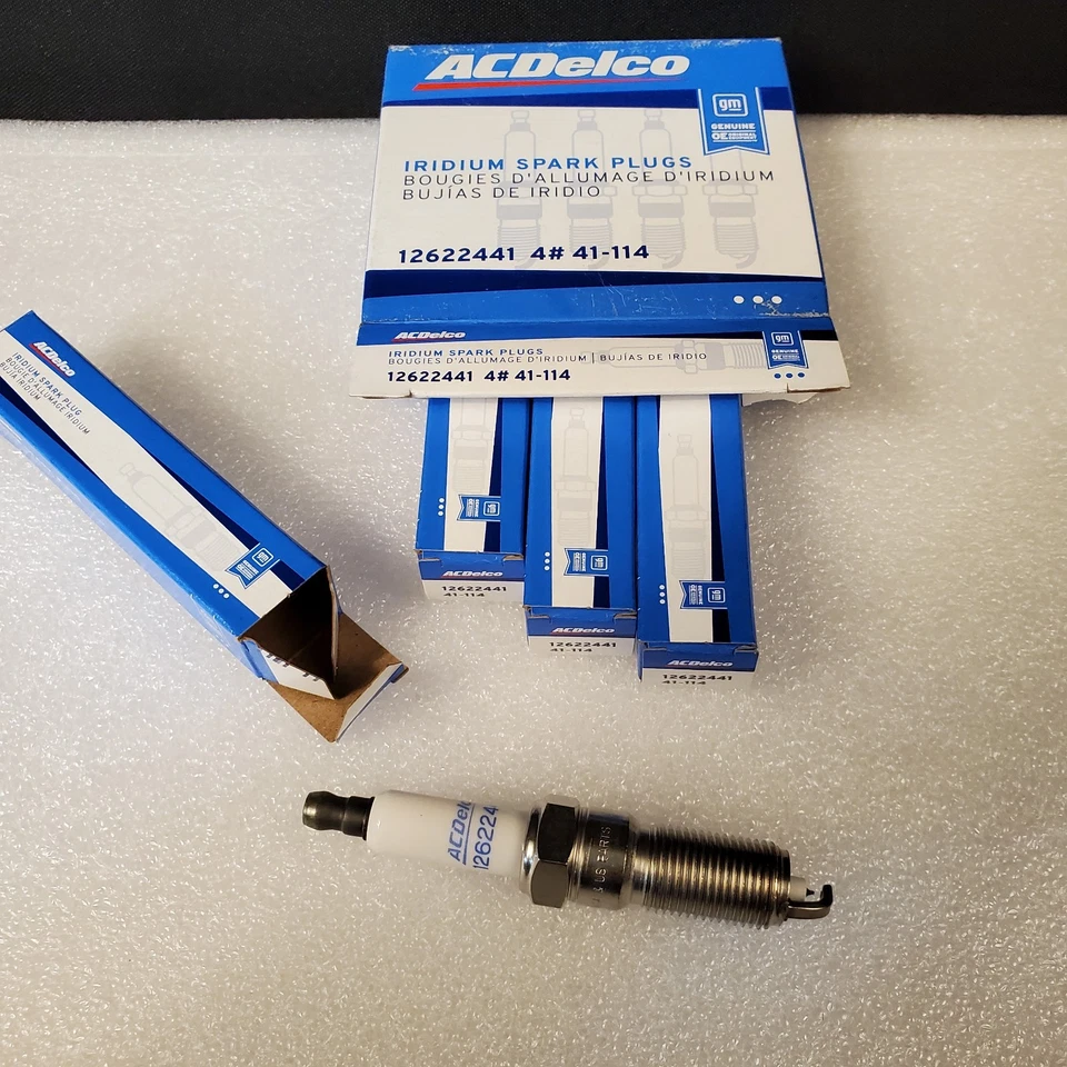 NEW GENUINE GM ACDelco Iridium Spark Plugs 41-114 12622441 Set Of 4 - Image 1 of 4