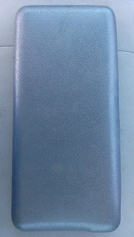 1987-1995 Nissan Pathfinder Console Lid Armrest OEM Dark Gray Clean CA SUV - Image 1 of 4