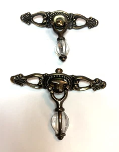 Lote de 2 cajones de gabinete de placa posterior tirador de lágrima de cristal de colección KBC 39047 - Imagen 1 de 11