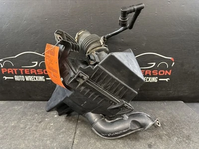 10-13 FORD TRANSIT CONNECT 2.0 AIR INTAKE CLEANER FILTER BOX WITH TUBES & METER - Image 1 of 4