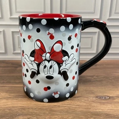 Disney Минни-Маус в горошек 3D скульптурная кружка, черный, красный интерьер, коллекционный - Изображение 1 из 4