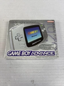 Nintendo Gameboy Advance GBA Videospielkonsole Ltd Ed Platinum OVP - Bild 1 von 20