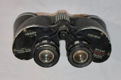 Swift Audubon 8.5 x 44 Extra Wide Field Binoculars Model 804 - Image 1 of 4