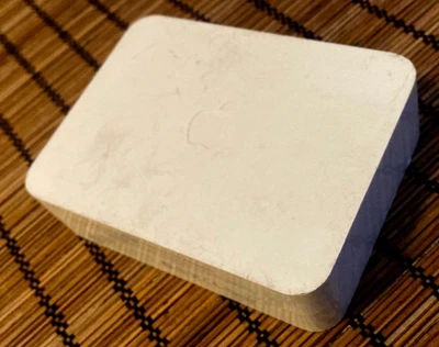 Apple/MAC Cinema Display 65W Power Adapter, Model # A1096, 24.5V 2.65A - Image 1 of 4