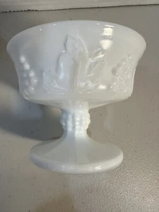 Vintage Indiana Colony Harvest White Milk Glass Footed Dessert Cups Set Of 8 - Picture 1 of 5