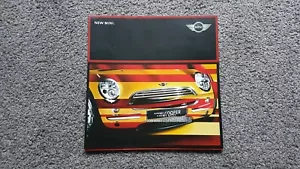MINI ONE COOPER R50 SALES BROCHURE 2001 - Picture 1 of 7