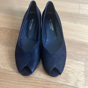 Bruno Magli Black Peep Toe Suede Low Wedge Heels Textured Leather Sz 9B - Picture 1 of 8