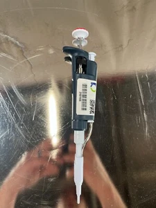 Rainin Pipet Classic P10 1-10uL Einkanal Handpipette - Bild 1 von 3