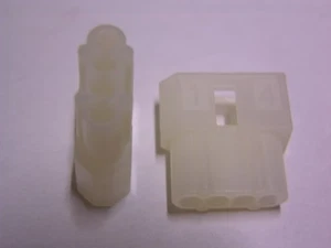 109 Molex 03-06-2042 .062" Standard Socket Plug Housings - Picture 1 of 1