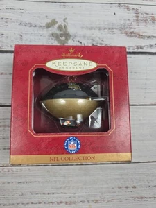 1997 HALLMARK ORNAMENT "NEW ORLEANS SAINTS"  QSR5485 - Picture 1 of 3