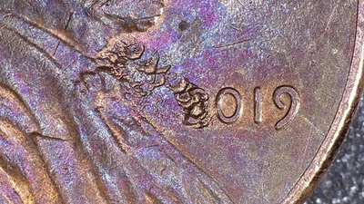Nicely Toned 2019 P Lincoln Shield Penny Strike Through Obverse? - Image 1 of 4