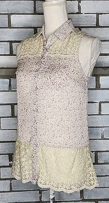 ☆ Charlotte Russe Junior без рукавов чистый цветочный кнопка вверх блузка верхний размер XS  - Изображение 1 из 4