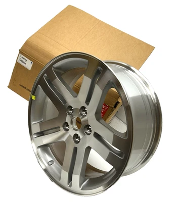 Cargador 1DP35PAKAB OEM Mopar 18x7,5" aleación aluminio llanta rueda 2005-2010 Foto 1 de 4