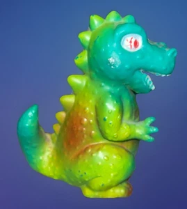 De colección. "Muñeca Godzilla de goma con pedos de 6,5"" de alto criatura dinosauria rara" - Imagen 1 de 10