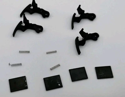 HO Scale Horn Hook Couplers With Metal Springs And Box Covers (Lot F1) - Image 1 of 3