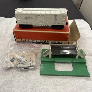 Vintage Lionel 3472 Operating Milk Car With Original Box  - Picture 1 of 19