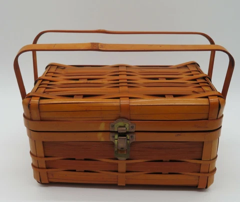 Vintage Double Handle Bamboo Basket Purse Storage Made in Japan snap lock front Cover