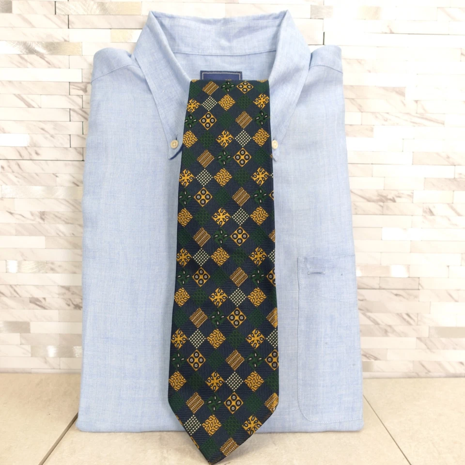 Gravata verde amarela geométrica seda quadrada geo check AVON HOUSE  - Imagem 1 de 4