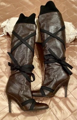 STELL Mc CARTNEY FABULOSAS BOTAS LARGAS, ESTILO ÚNICO, TACONES, MARRÓN PERFECTO CON BLA Foto 1 de 4