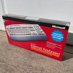 Microsoft Internet Keyboard Pro Wired 2 USB Ports BRAND NEW Vintage WIN9X PS/2 - Picture 1 of 11