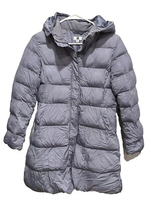 Abrigo largo acolchado con capucha Uniqlo para niñas azul claro niños jóvenes talla 13 cálido Foto 1 de 4