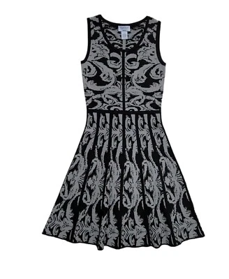 Nuevo con etiquetas Vestido Carmen Marc Valvo San Valentín Negro/Gris Ajuste Acampanado $118 Talla-S Foto 1 de 4
