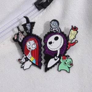 The Nightmare Before Christmas Broken Heart 2 Piece Enamel Pin Badge Bag Lapel - Picture 1 of 9