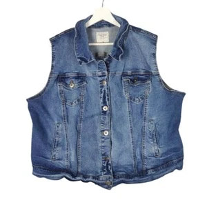 TORRID Denim Trucker Button Vest Women SZ 2X Distressed Biker Cowgirl Western - Picture 1 of 8