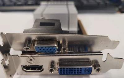 MSI MD 5450 1GB DDR3 Video Card - Image 1 of 4