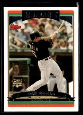 2006 Topps #631 Dan Uggla Rookie - Image 1 of 2